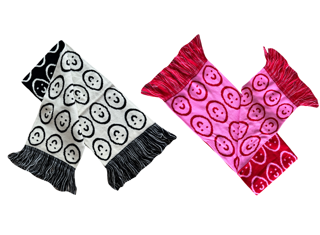 REVERSIBLE SCARFS